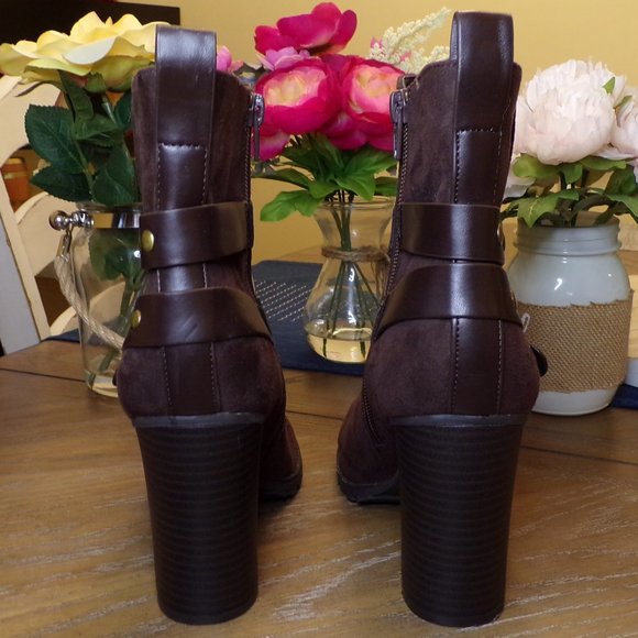 Apt.9 Dark Brown Suede - Leather Strapped Zipper Booties  - Size 7.5 - Picture 5 of 6
